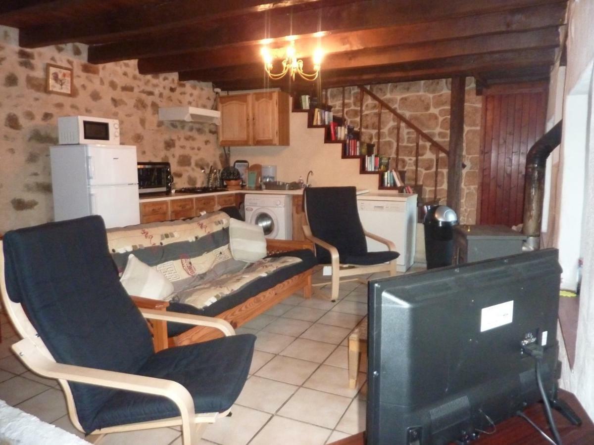 Apartamento La Metairie Parthenay Exterior foto