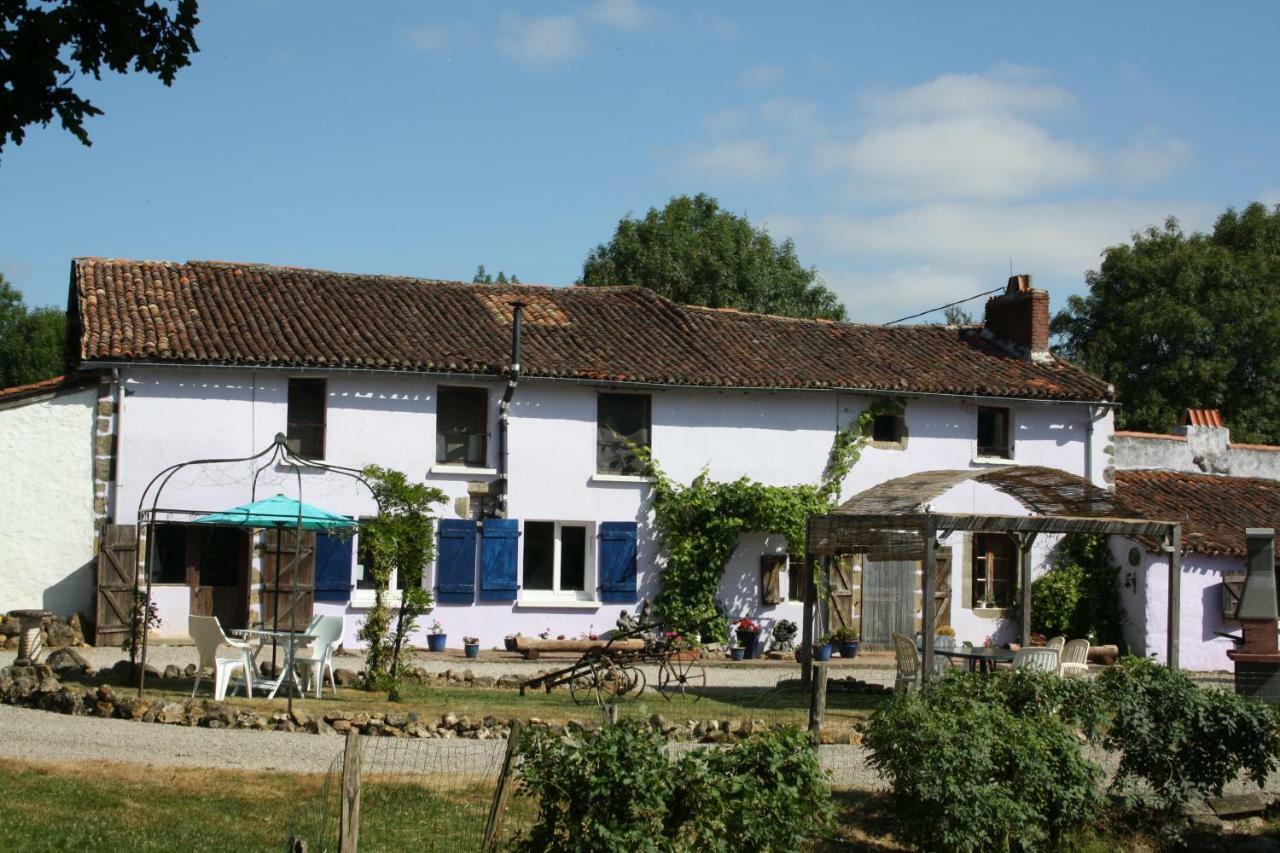Apartamento La Metairie Parthenay Exterior foto